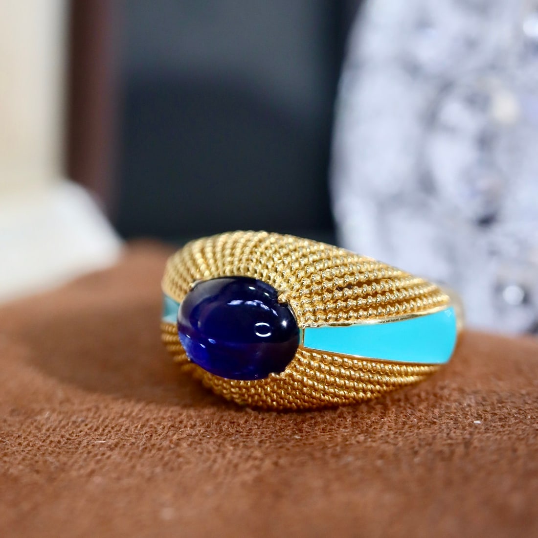 14k Gold 2.25 Ct Natural Sapphire Ring - 3