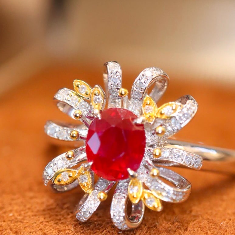 14k Gold 1.30 Ctw Natural Ruby & Diamond Ring: Ref:231106335 // gold content:14k gold // ring size:7. 25us // // main gemstone:ruby // shape:oval // carat weight:1. 08ct // color:pigeonblood red // treatment:natural // // adjacent gemstone 2 :