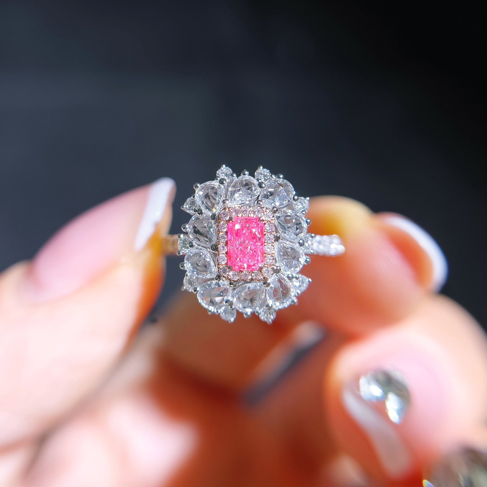 14k Gold 0.97 Ctw Natural Pink Diamond & Diamond Ring: Ref:231106363 // gold content:14k gold // ring size:7. 25us // // main gemstone:pink diamond // shape:radiant // carat weight:0. 27ct // color:pink // treatment:natural // // adjacent gemstone 2 :