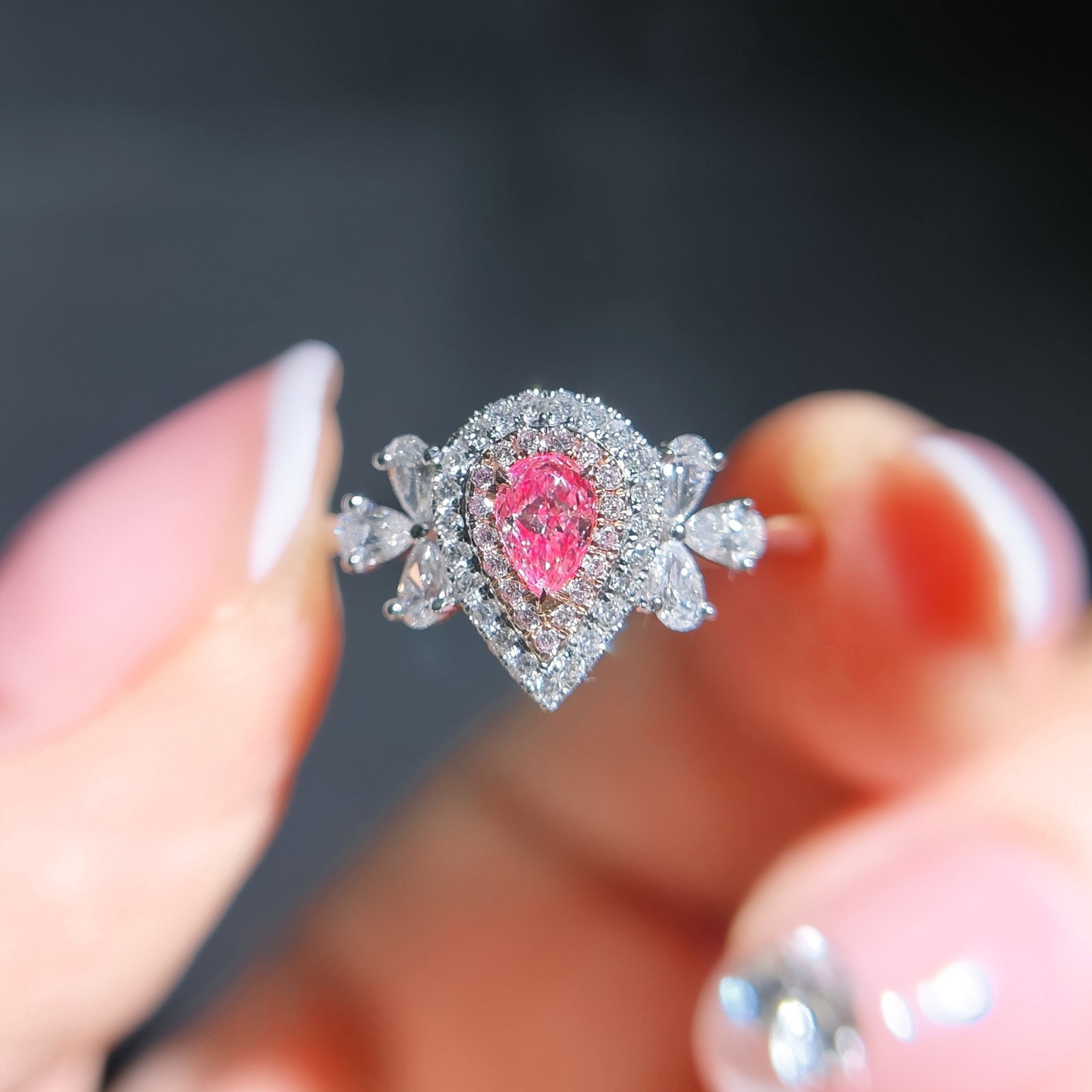 14k Gold 0.51 Ctw Natural Pink Diamond & Diamond Ring: Ref:231106372 // gold content:14k gold // ring size:7. 25us // // main gemstone:pink diamond // shape:pear // carat weight:0. 16ct // color:pink // treatment:natural // // adjacent gemstone 2 :