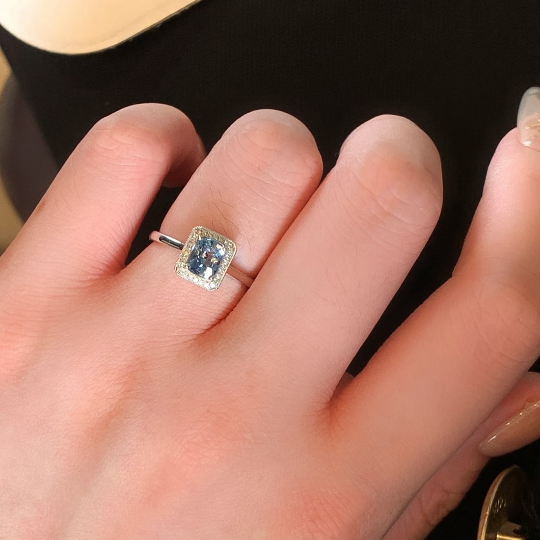 14k Gold 0.88 Ctw Natural Sapphire & Diamond Ring - 4