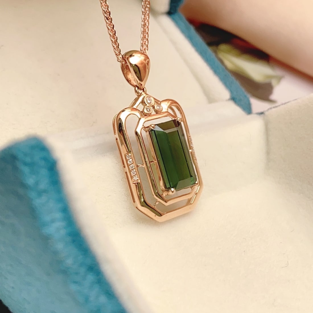 14k Gold 3.60 Ct Natural Tourmaline & Diamond Pendant( Without Chain ) - 3
