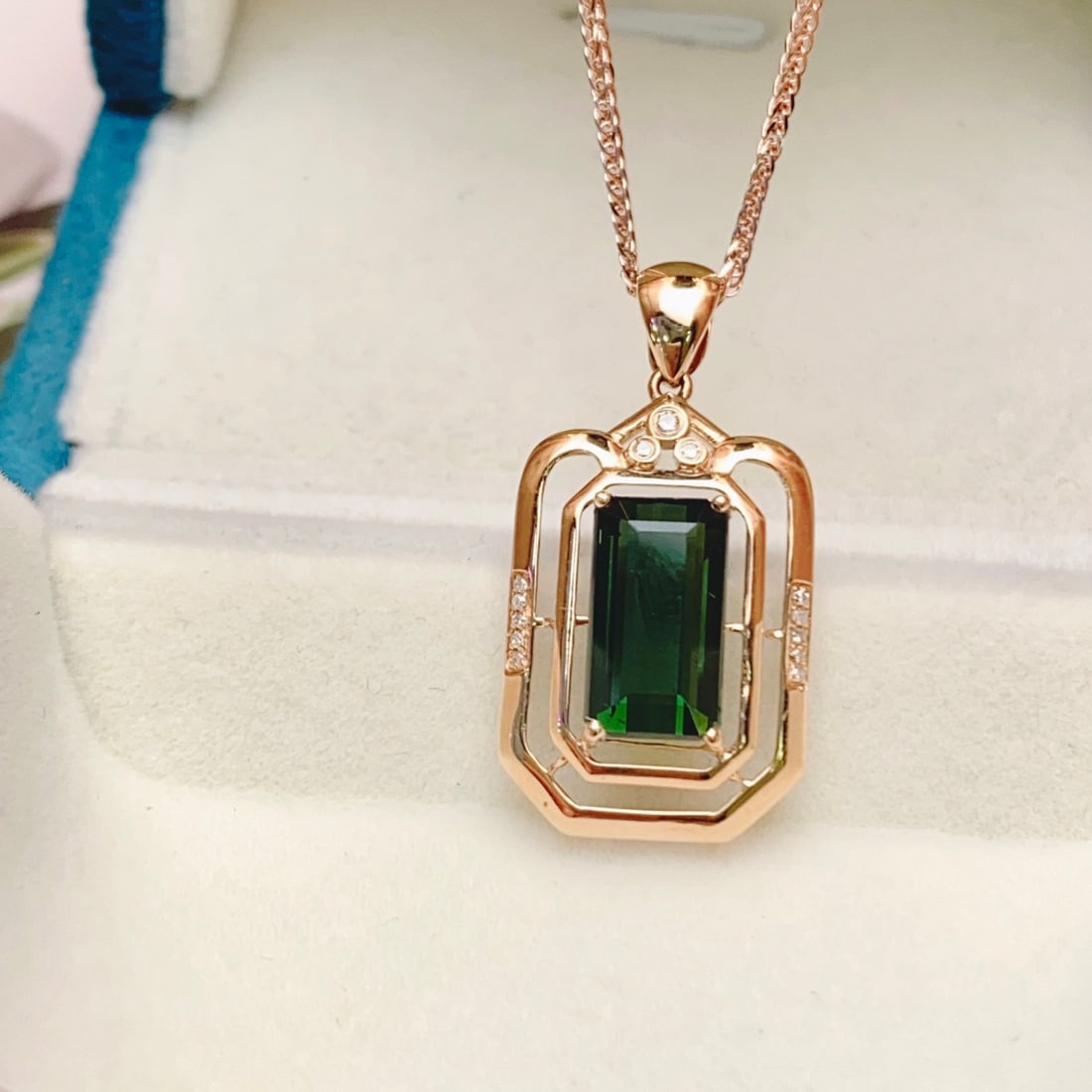 14k Gold 3.60 Ct Natural Tourmaline & Diamond Pendant( Without Chain ) - 4