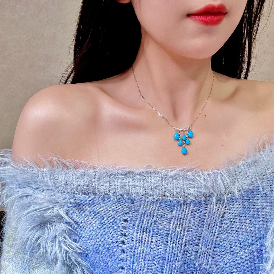 14k Gold 6.15 Ctw Natural Blue Turquoise & Diamond Necklace - 3