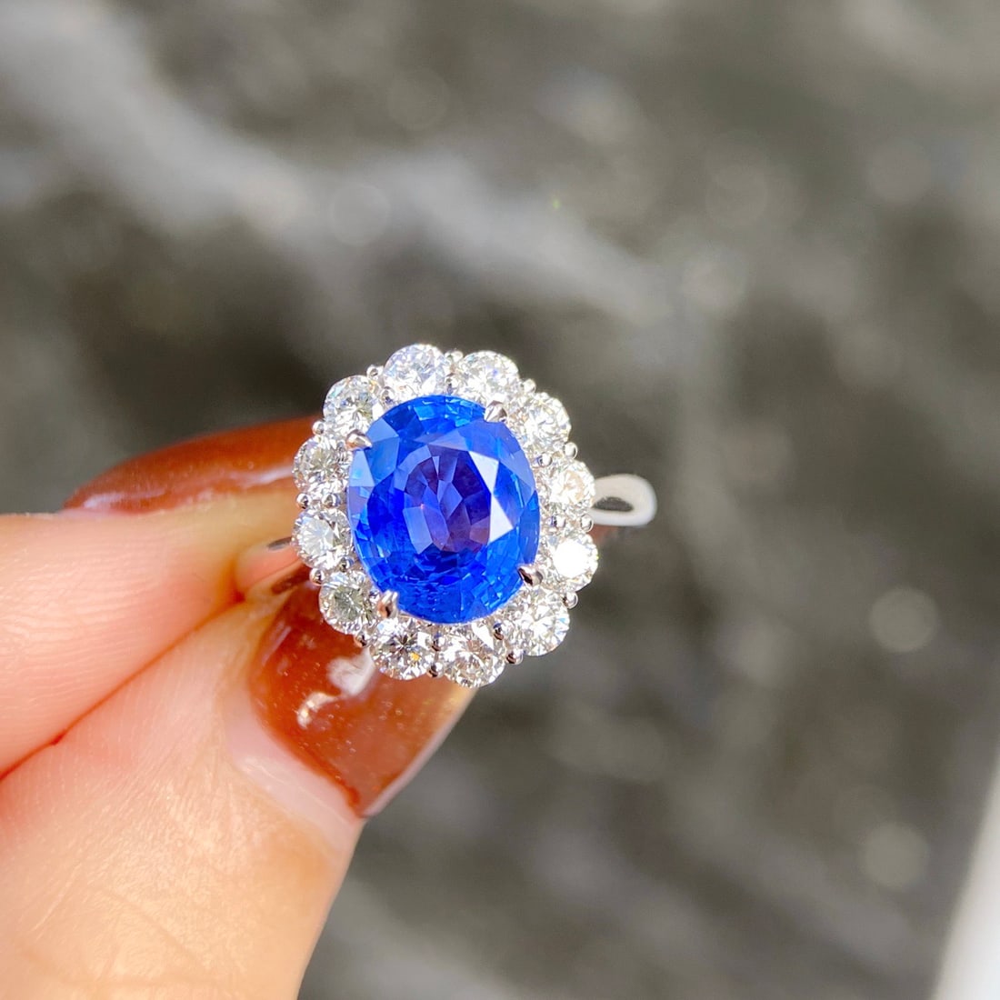 14k Gold 4.90 Ctw Natural Sapphire & Diamond Ring - 3