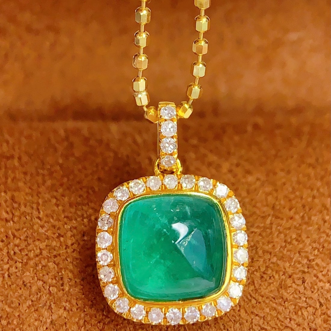 14k Gold 2.3 Ct Natural Emerald & Diamond Pendant( Without Chain ) - 2