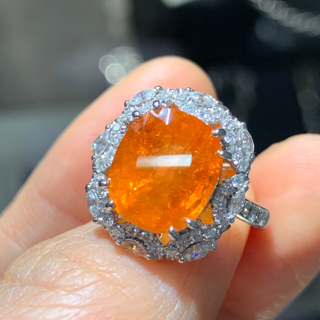 14k Gold 8.64 Ctw Natural Spessartine & Diamond Ring - 7