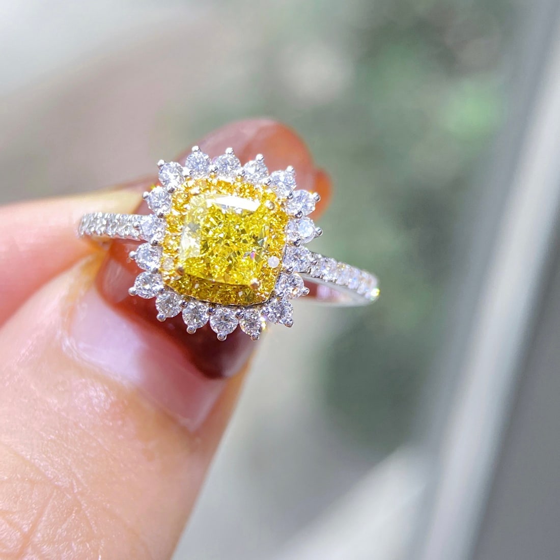 Gia Certified 14k Gold 1.13 Ctw Natural Yellow Diamond & Diamond Ring - 2