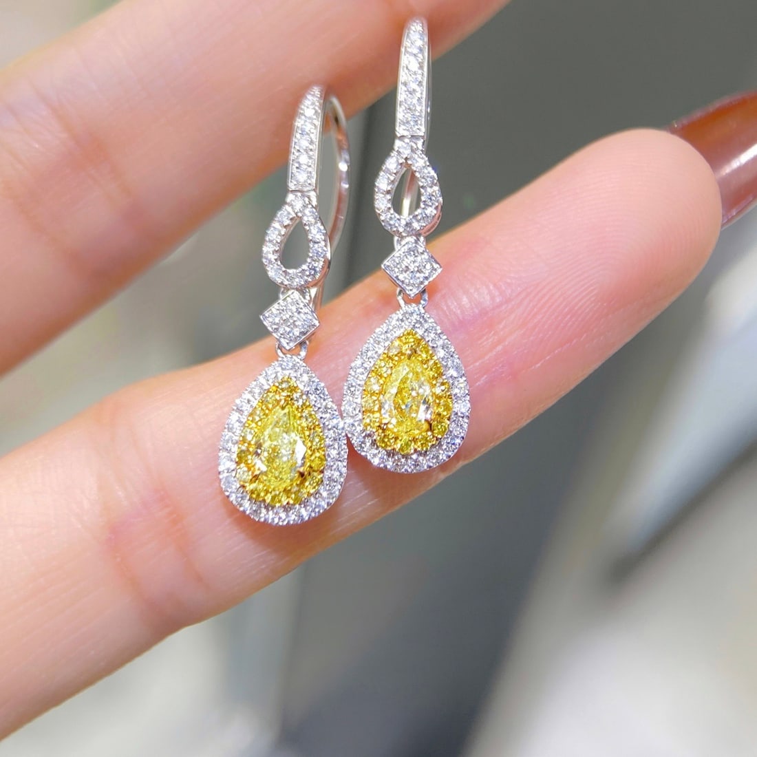 14k Gold 1.00 Ctw Natural Yellow Diamond & Diamond Earrings - 3