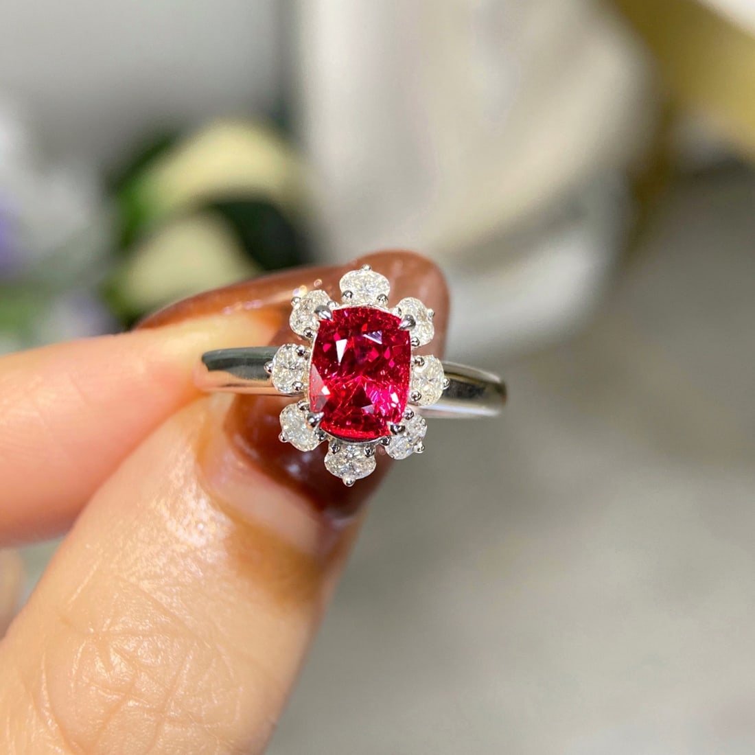 14k Gold 2.22 Ctw Natural Spinel & Diamond Ring: Ref:231106429 // gold content:14k gold // ring size:7. 25us // // main gemstone:spinel // shape:cushion // carat weight:1. 82ct // color:red // treatment:natural // // adjacent gemstone 2 : diamond