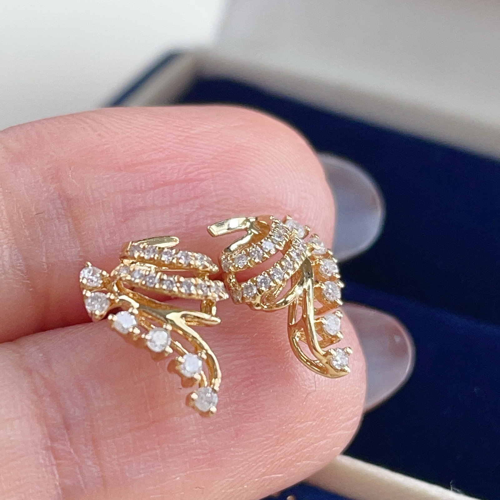 14k Gold 0.26 Ct Natural H Diamond Earrings - 6