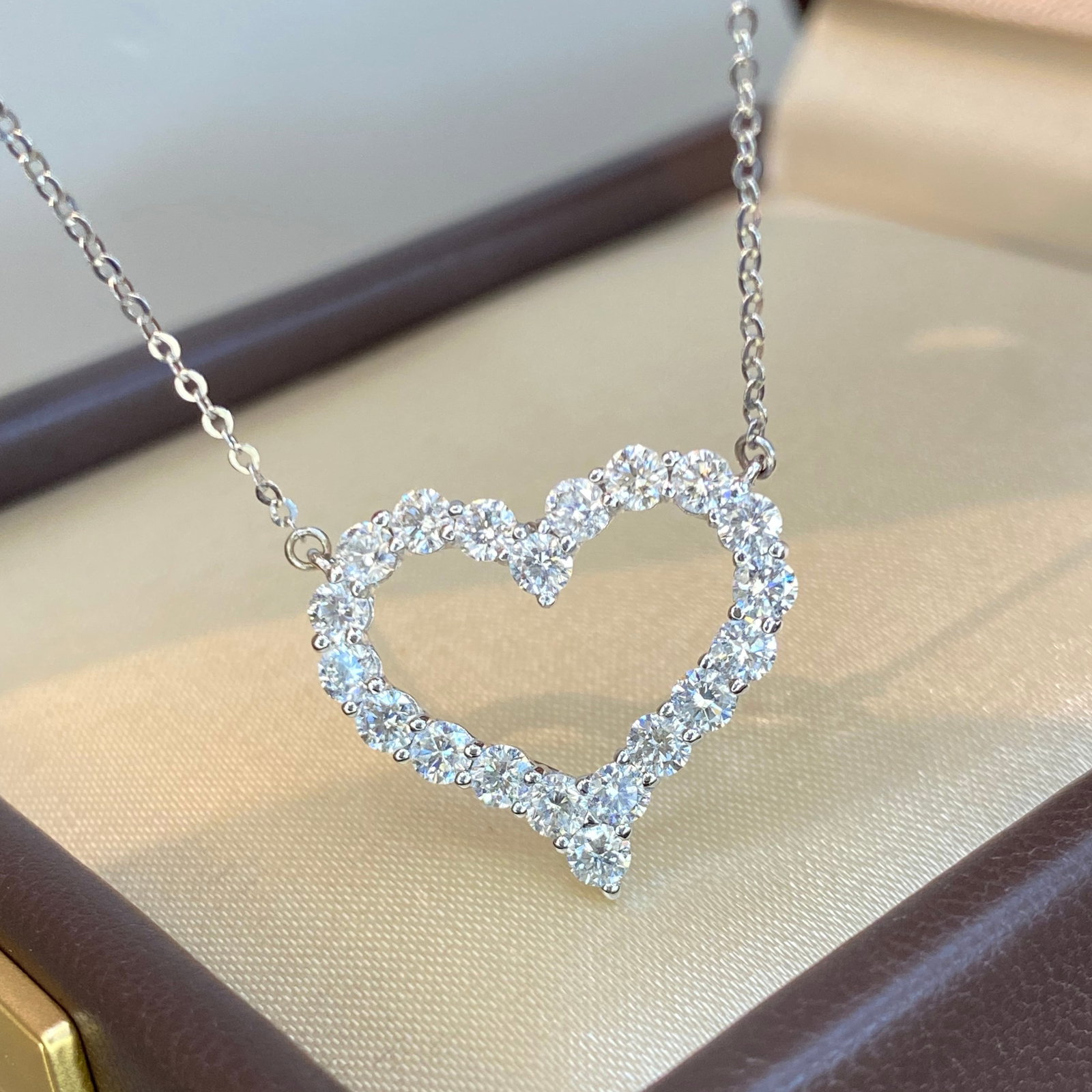 14k Gold 1.4 Ct Natural H Diamond Necklace - 6