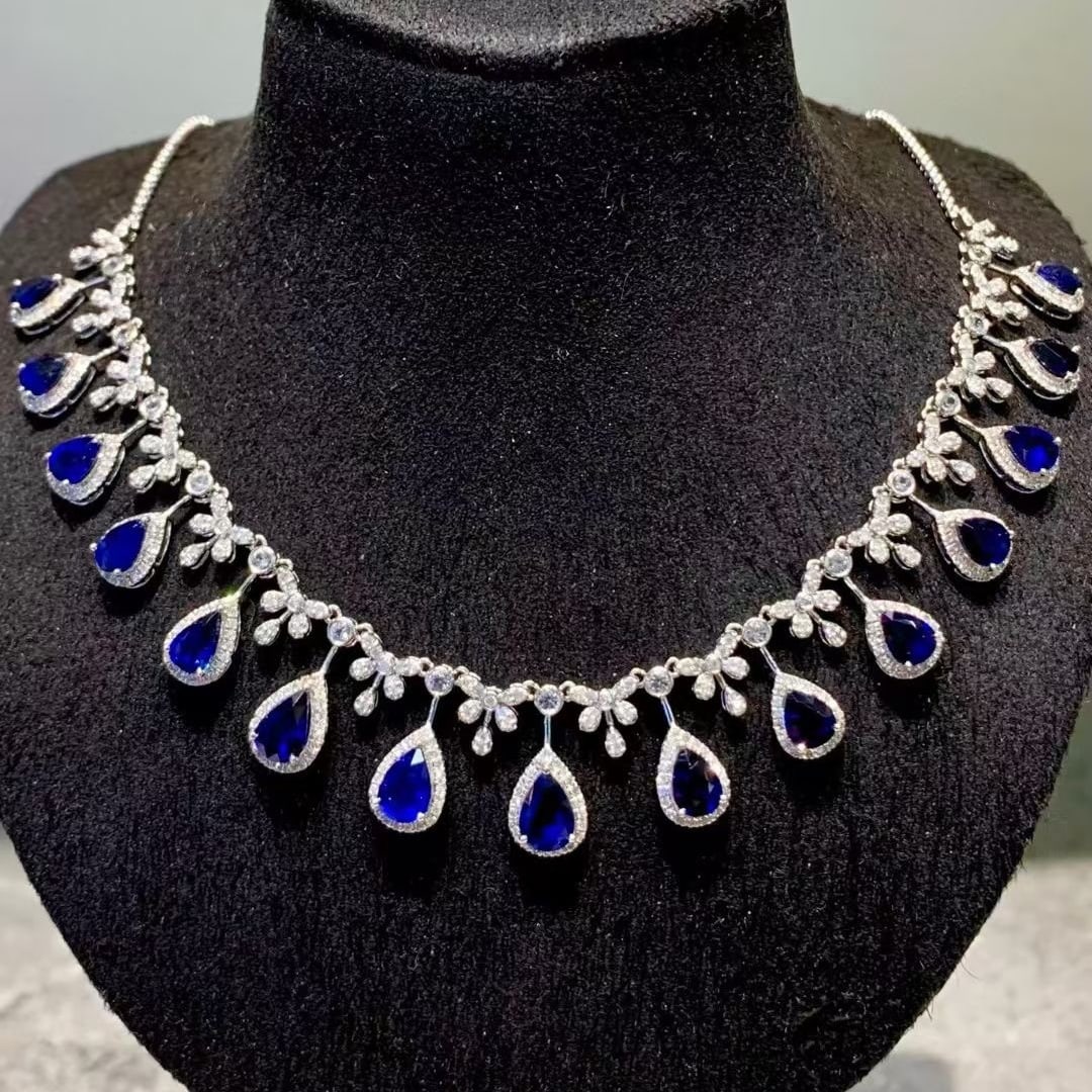 14k Gold 7.2 Ct Natural Sapphire & Diamond Necklace - 4