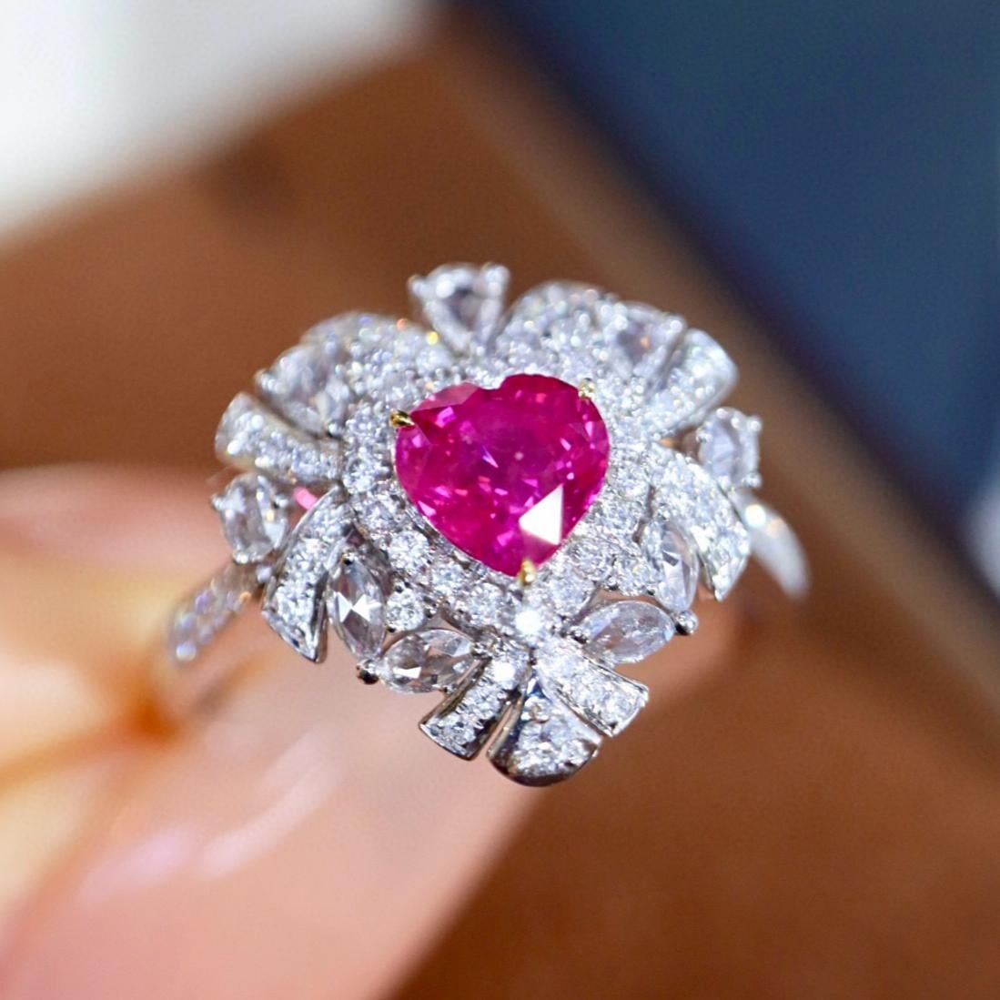 14k Gold 1.26 Ctw Natural Ruby & Diamond Ring: Ref:231107005 // gold content:14k gold // ring size:7. 25us // // main gemstone:ruby // shape:heart // carat weight:0. 81ct // color:red // treatment:natural // // adjacent gemstone 2 : diamond //