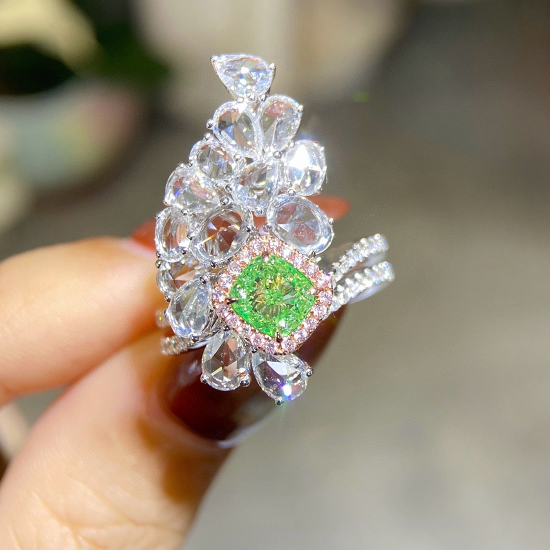 Gia Certified 14k Gold 2.38 Ctw Natural Green Diamond & Diamond Ring - 3