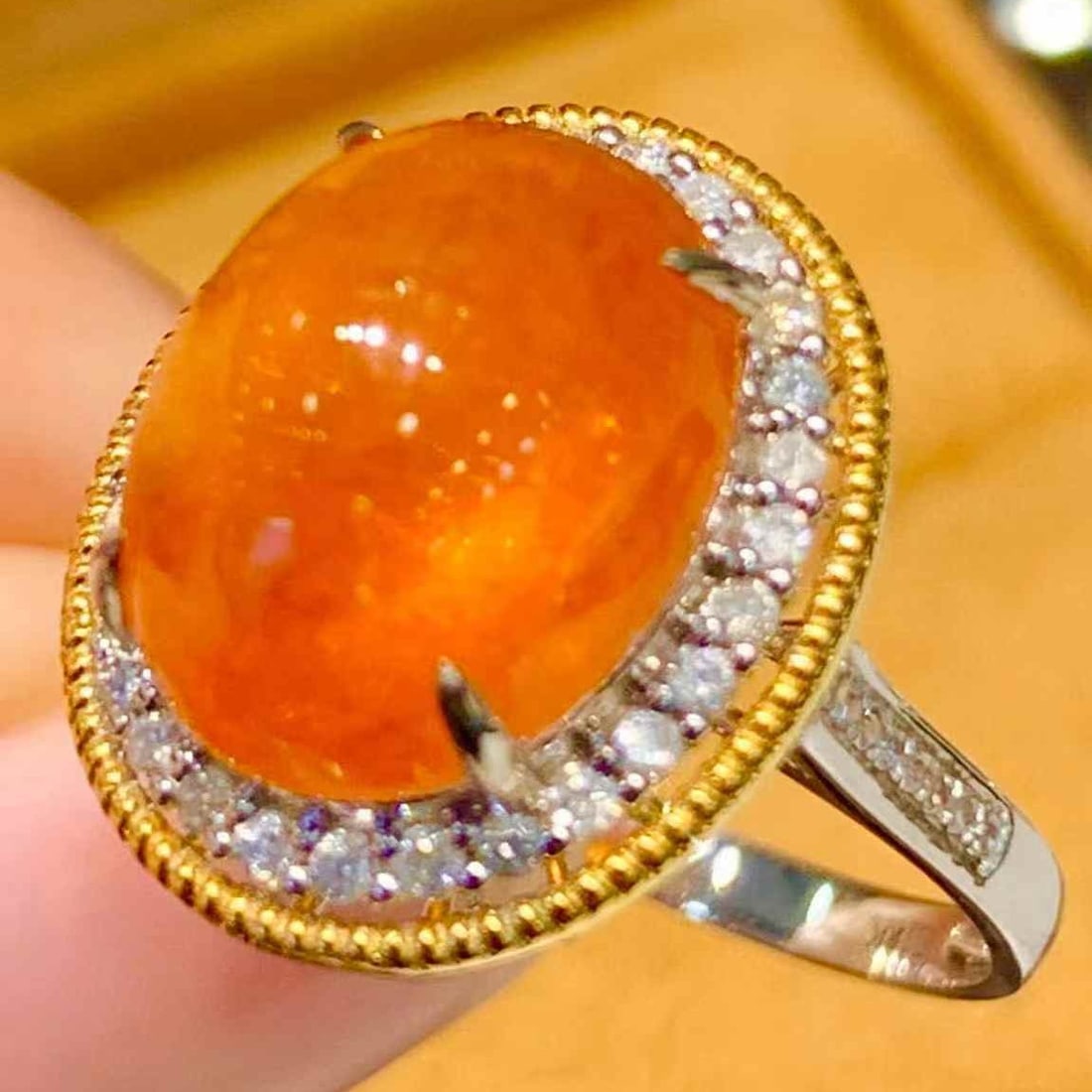 14k Gold 9 Ct Natural Spessartine & Diamond Ring - 2