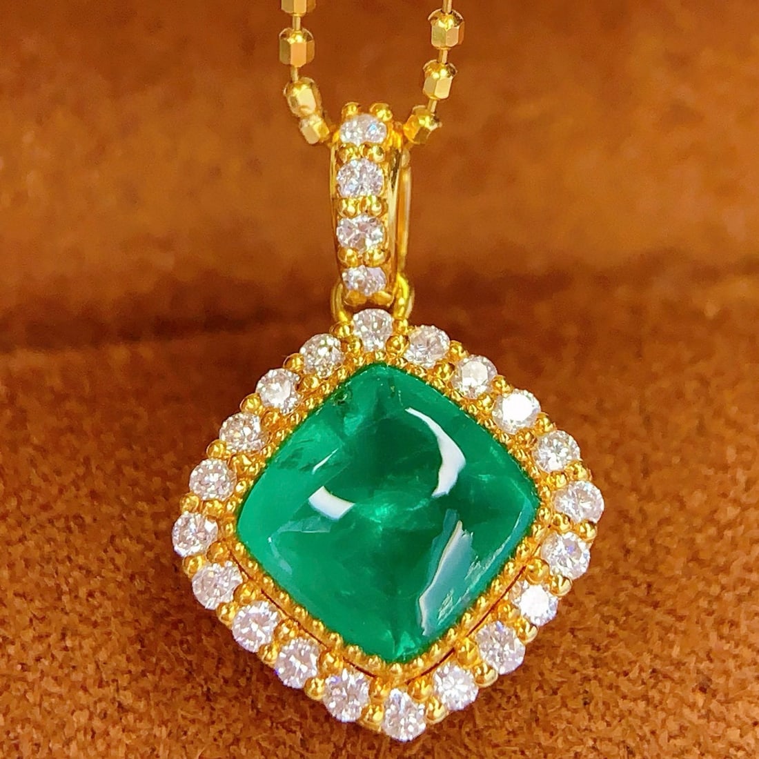 14k Gold 2.2 Ct Natural Emerald & Diamond Pendant( Without Chain ): Ref:231107192 // gold content:14k gold // main gemstone:emerald // shape:cushion // carat weight:2. 2ct // color:green // treatment:natural // // adjacent gemstone 2 : diamond // number of stones:24