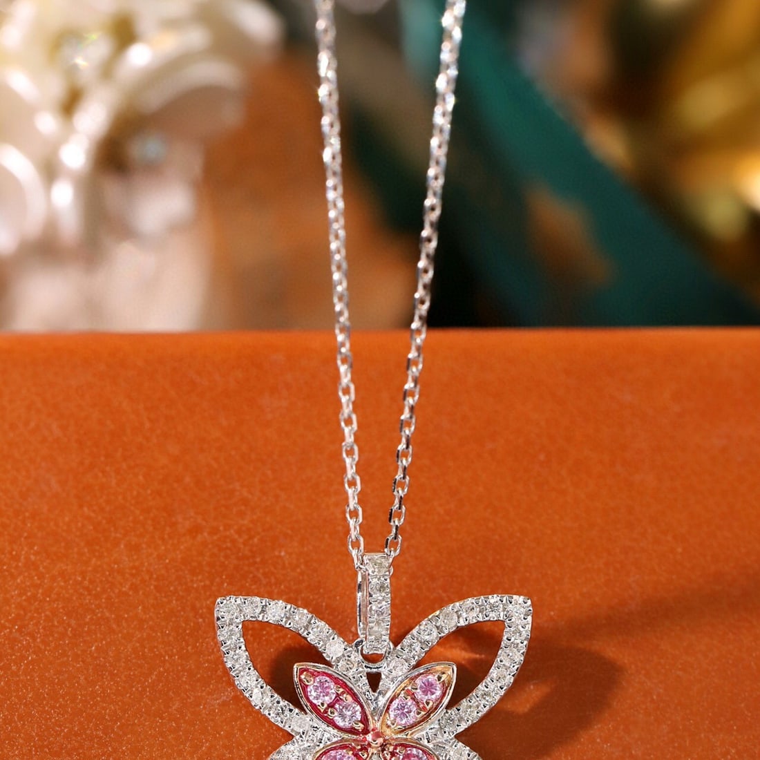 14k Gold 0.3 Ct Natural Color Diamond Necklace: Ref:231107208 // gold content:14k gold // main gemstone:diamond // shape:round // carat weight:0. 3ct // clarity grade:vs-si // color:color // treatment:natural // cut grade:g // Low Estimate: 2400