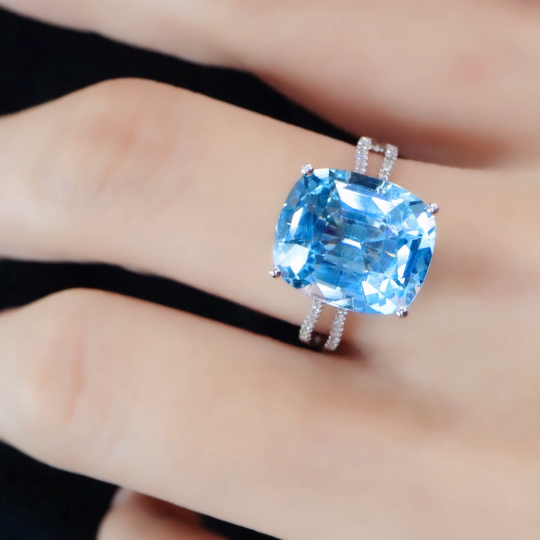 14k Gold 4.83 Ctw Natural Aquamarine & Diamond Ring - 4