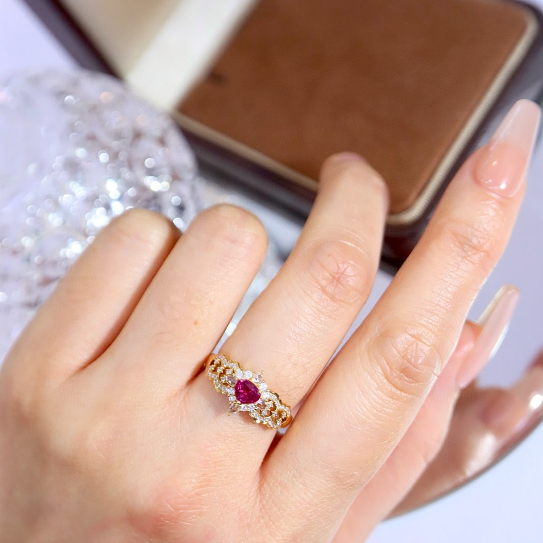 14k Gold 0.87 Ctw Natural Ruby & Diamond Ring - 5