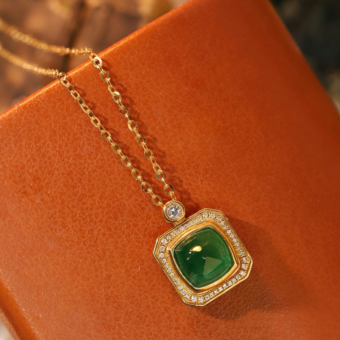 14k Gold 1.66 Ctw Natural Emerald & Diamond Pendant( Without Chain ) - 2
