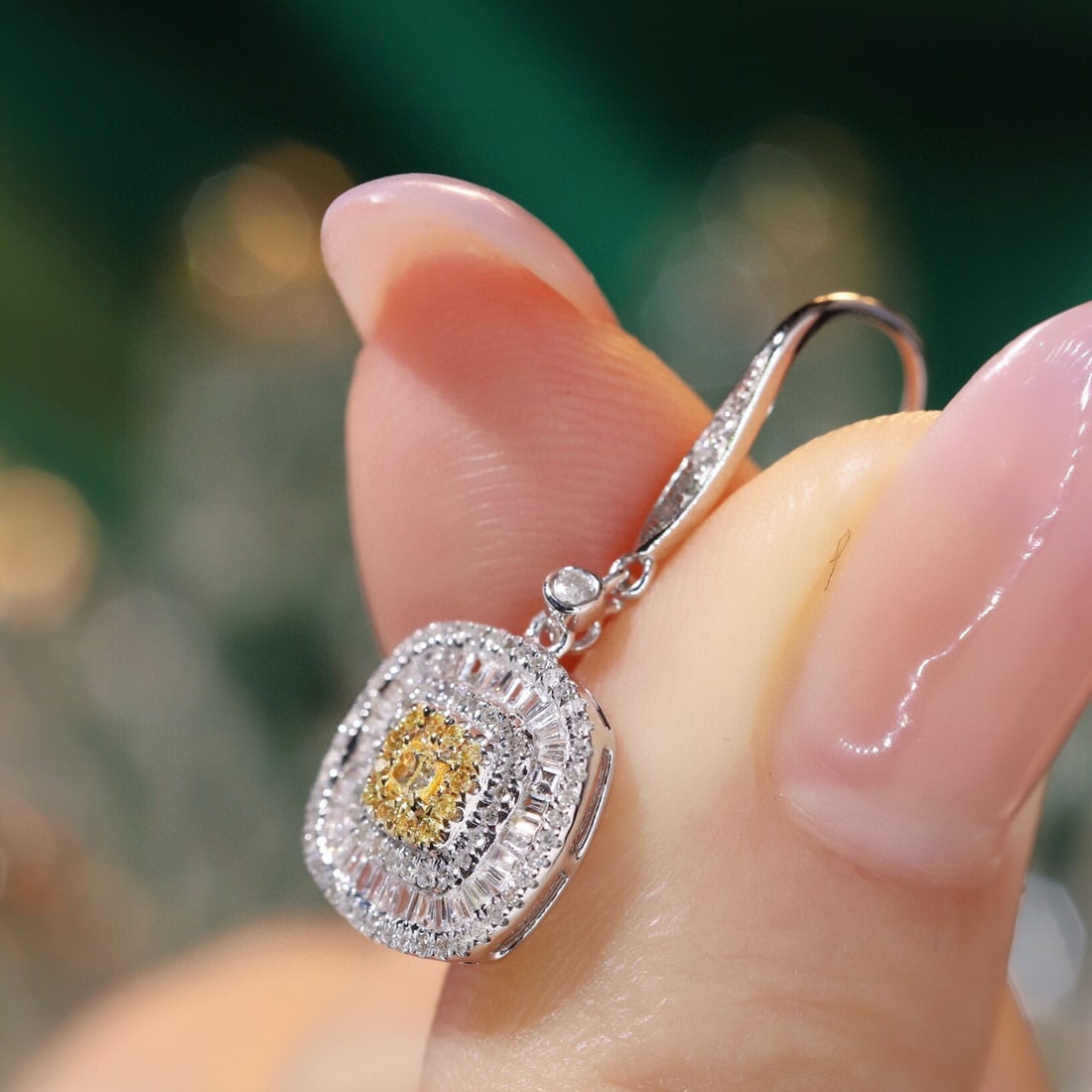 14k Gold 1 Ct Natural Color Diamond Earrings - 5