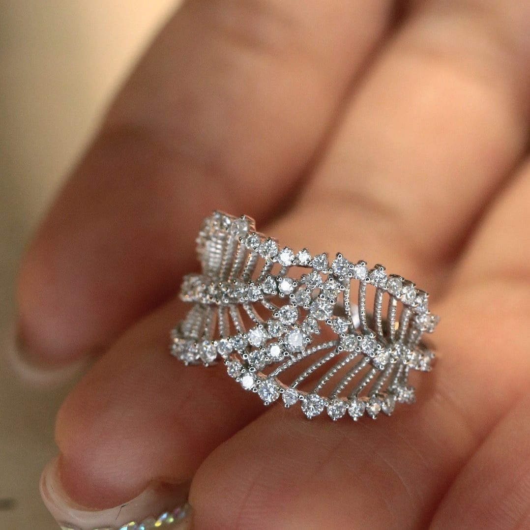 14k Gold 0.65 Ct Natural H Diamond Ring - 8