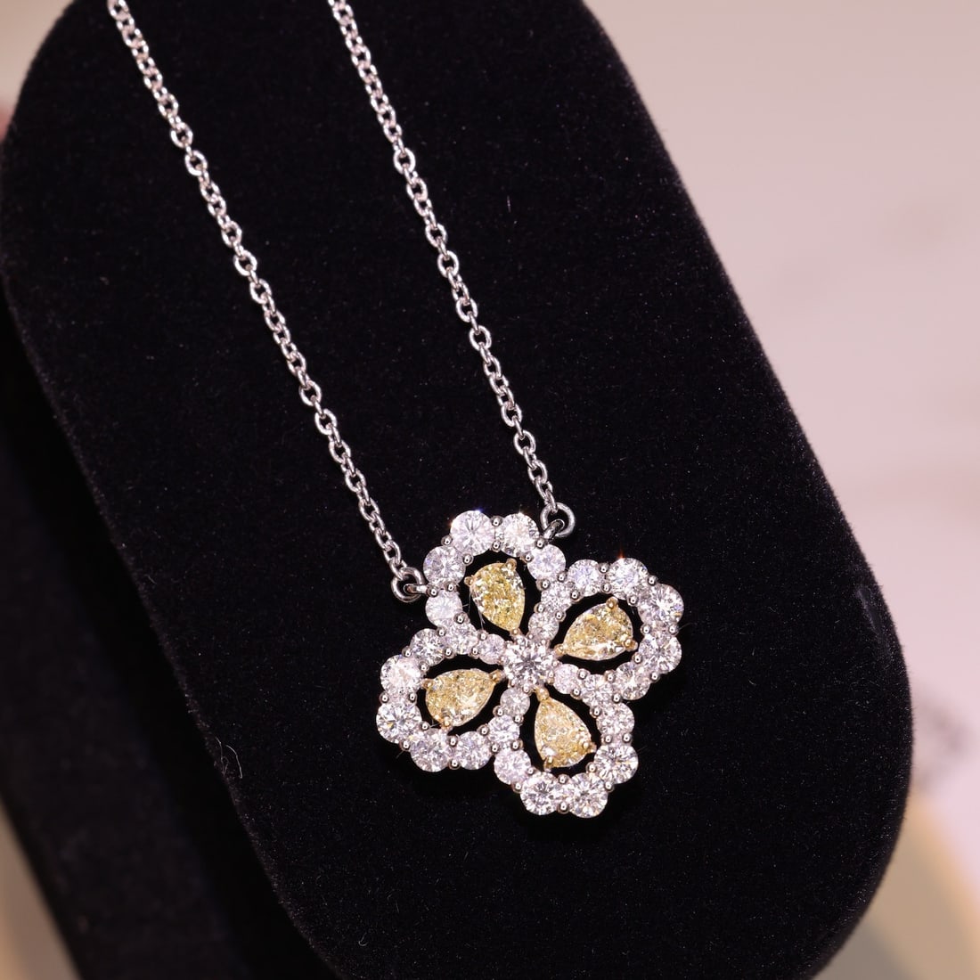 14k Gold 2.03 Ctw Natural Yellow Diamond & Diamond Necklace - 4