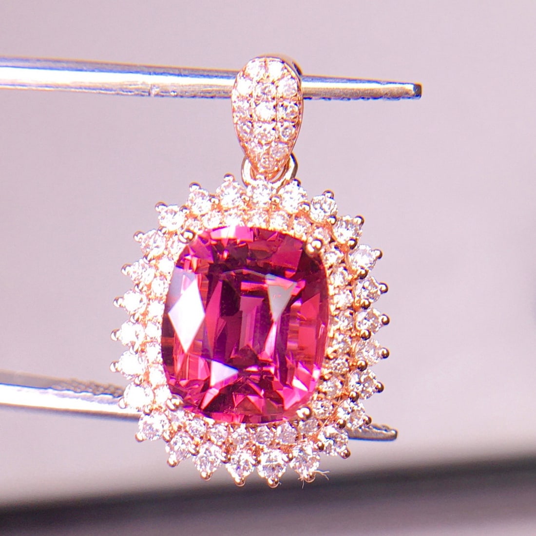14k Gold 3.1 Ct Natural Tourmaline & Diamond Pendant( Without Chain ): Ref:231108040 // gold content:14k gold // main gemstone:tourmaline // shape:cushion // carat weight:3. 1ct // color:red // treatment:natural // // adjacent gemstone 2 : diamond // shape:round //