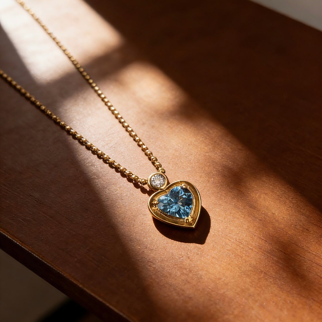 14k Gold 1.1 Ct Natural Aquamarine & Diamond Necklace - 4