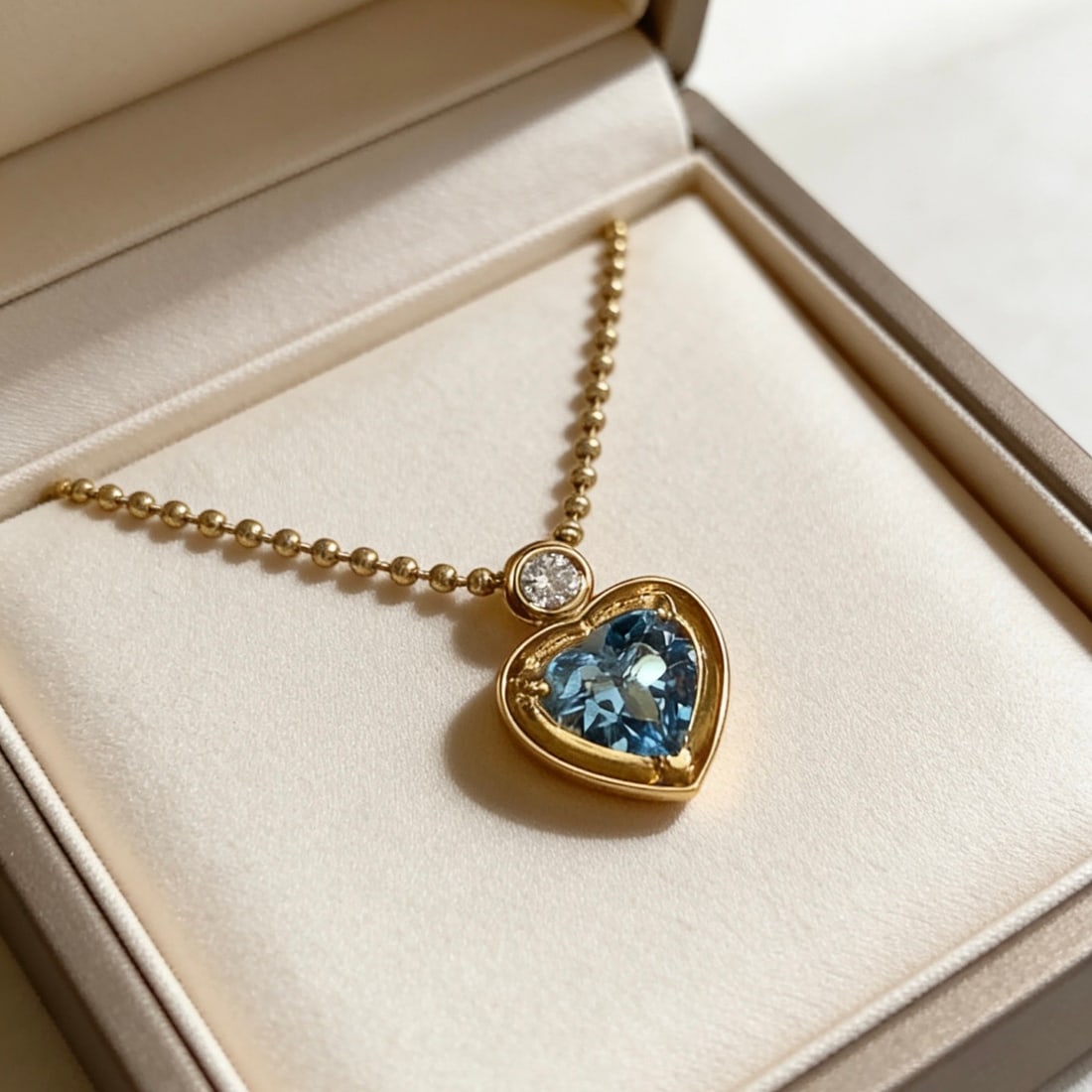 14k Gold 1.1 Ct Natural Aquamarine & Diamond Necklace - 5