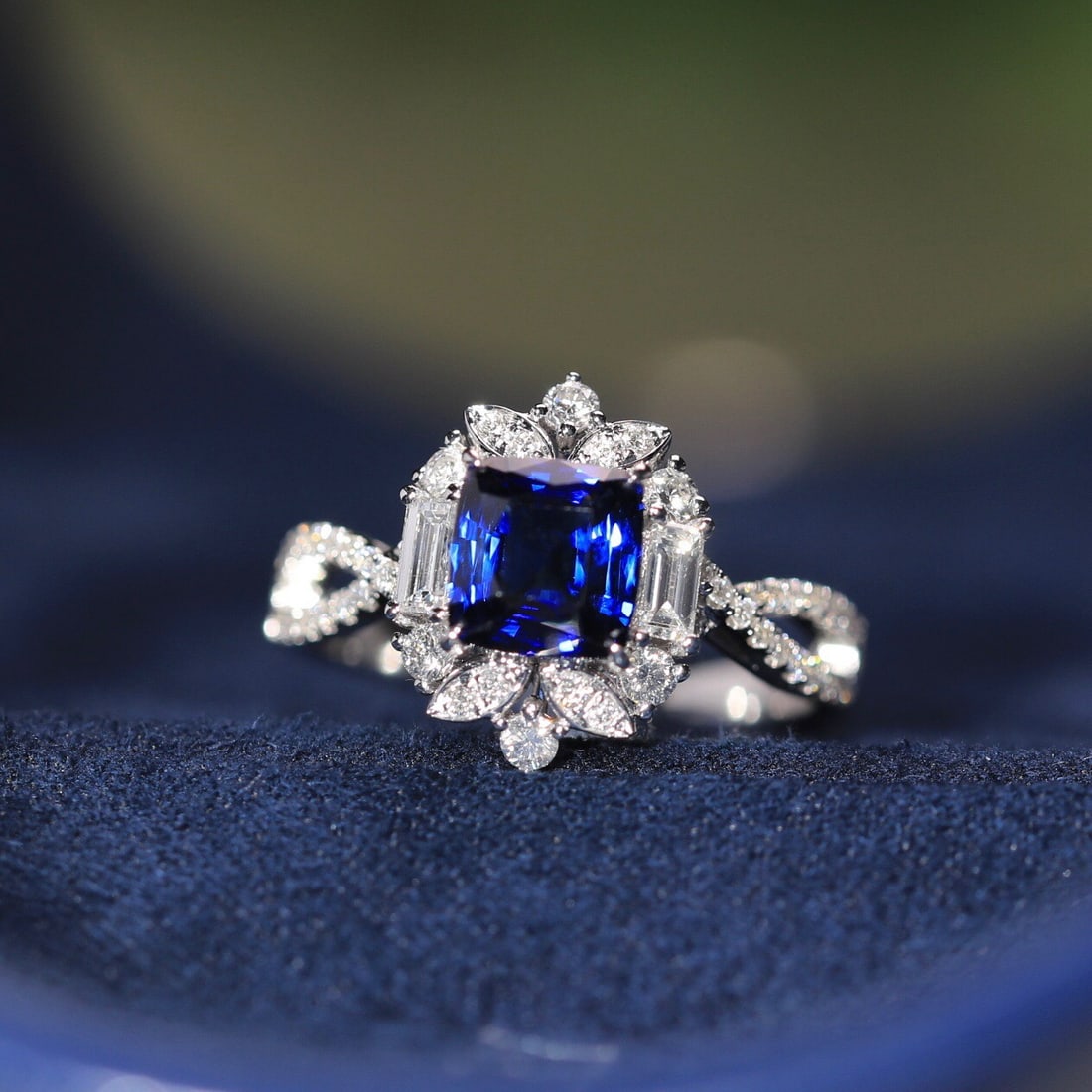 14k Gold 2.13 Ctw Natural Sapphire & Diamond Ring: Ref:231108060 // gold content:14k gold // ring size:7. 25us // // main gemstone:sapphire // shape:cushion // carat weight:1. 58ct // color:royal blue // treatment:natural // // adjacent gemstone 2 :