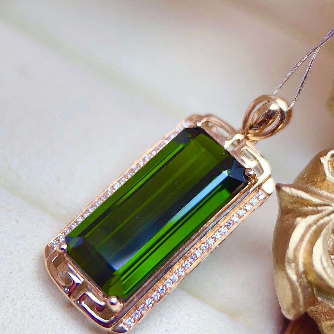 14k Gold 10.53 Ctw Natural Tourmaline & Diamond Pendant( Without Chain ) - 4