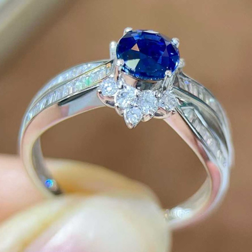 14k Gold 3.09 Ctw Natural Sapphire & Diamond Ring - 4
