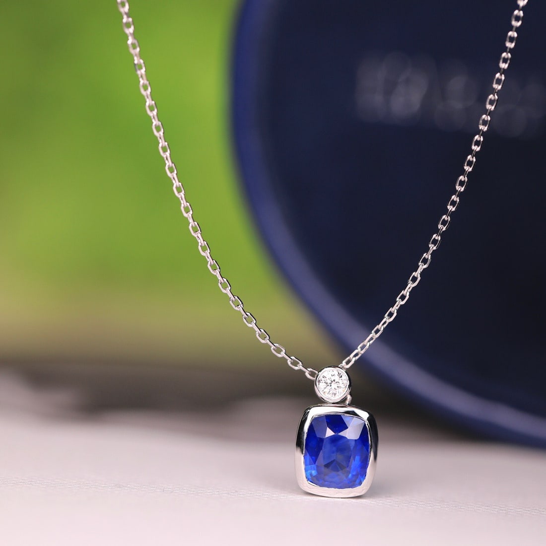 14k Gold 1.29 Ct Natural Sapphire & Diamond Necklace - 3