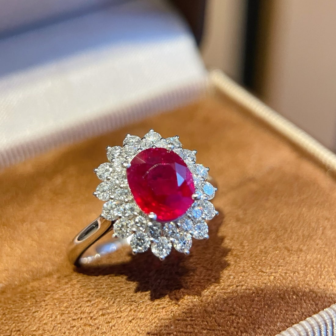 14k Gold 2.65 Ctw Natural Ruby & Diamond Ring: Ref:231108112 // gold content:14k gold // ring size:7. 25us // // main gemstone:ruby // shape:oval // carat weight:1. 8ct // color:pigeonblood red // treatment:natural // // adjacent gemstone 2 :