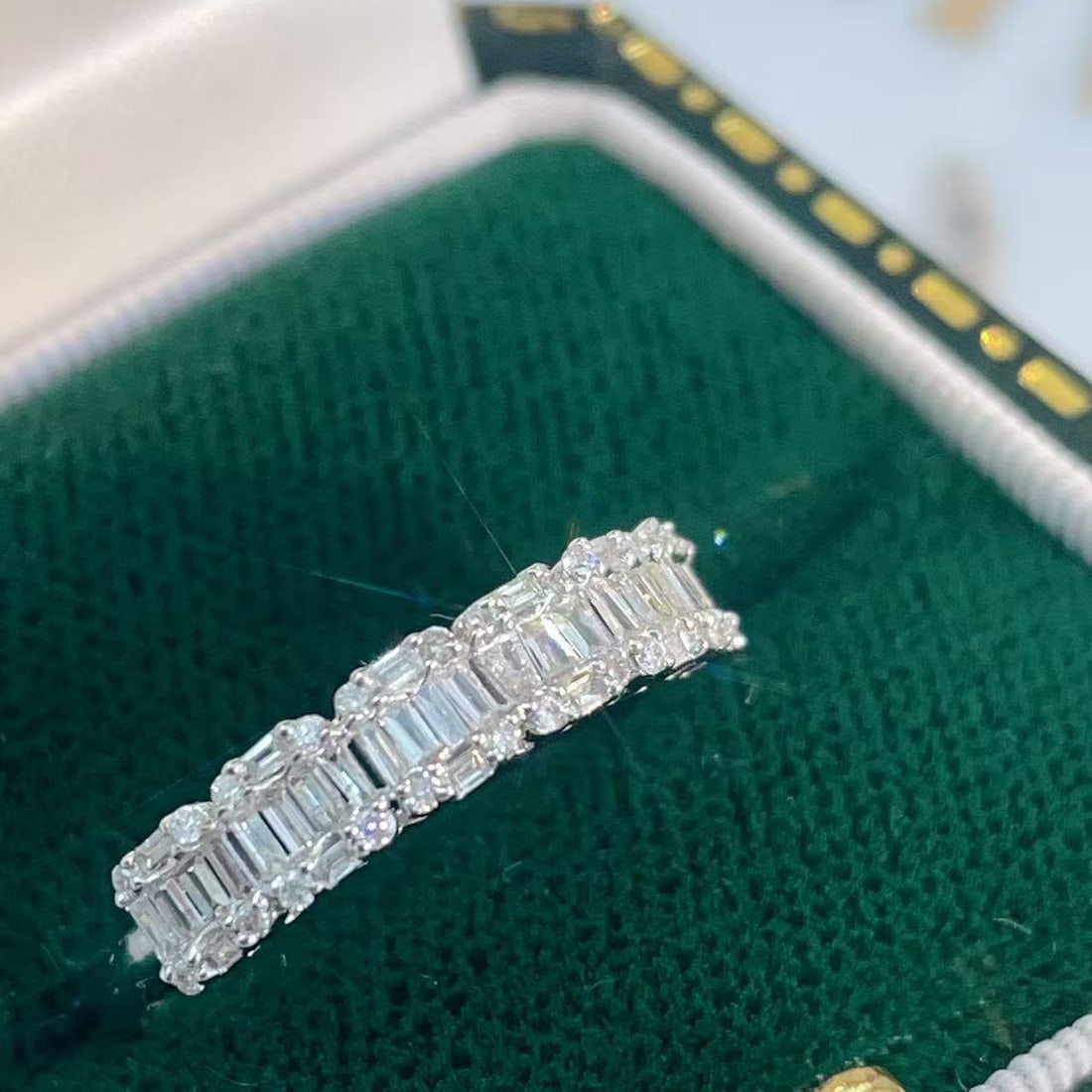 14k Gold 0.35 Ct Natural H Diamond Ring - 2