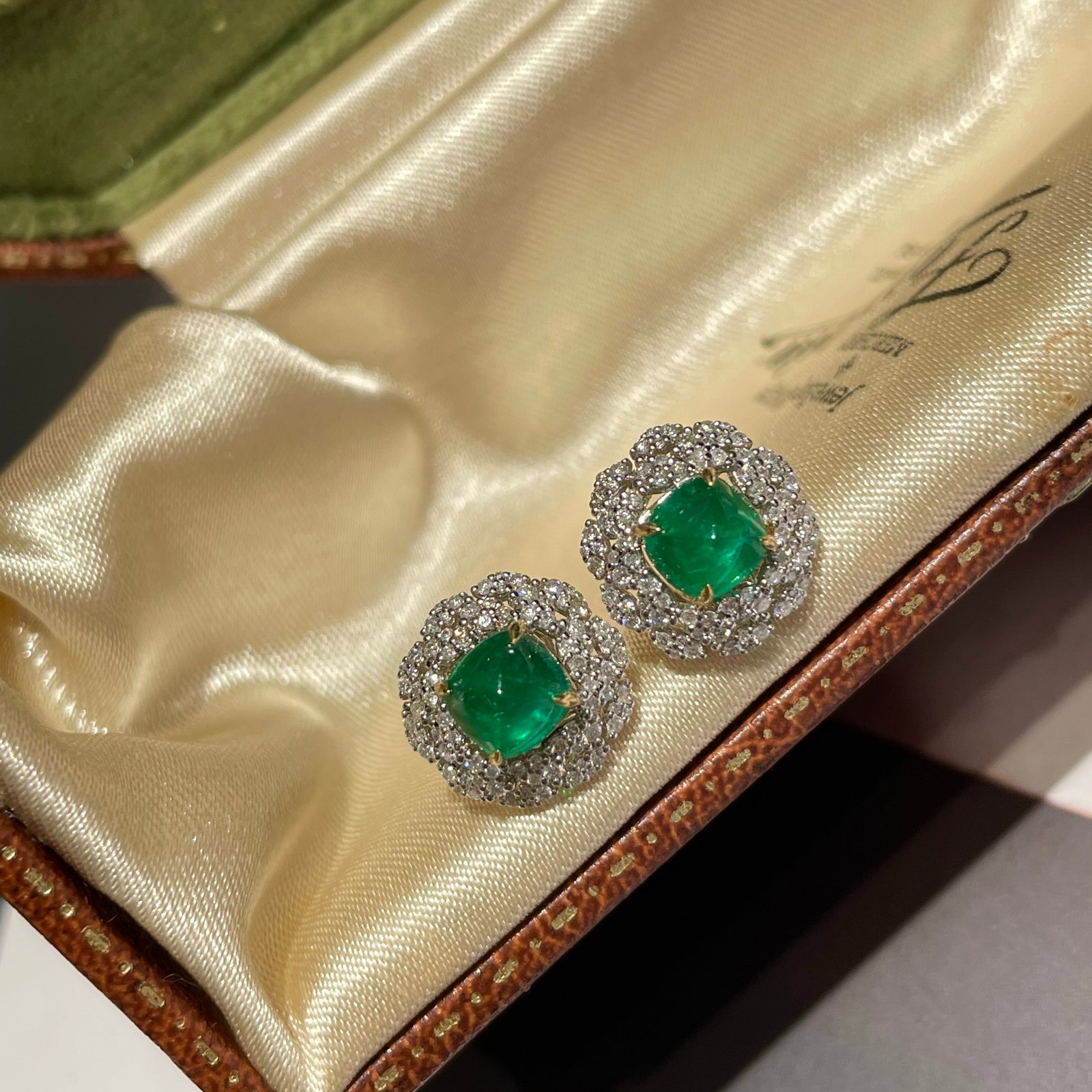 14k Gold 1.70 Ct Vivid Green Natural Emerald & Diamond Earrings - 5