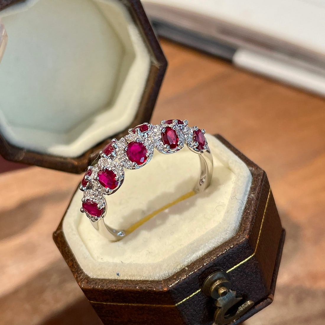 14k Gold 1.5 Ct Natural Ruby & Diamond Ring - 6