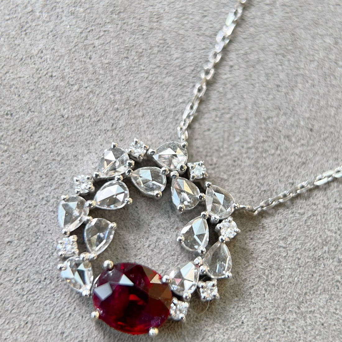 14k Gold 1.41 Ctw Natural Ruby & Diamond Necklace: Ref:231108165 // gold content:14k gold // main gemstone:ruby // shape:oval // carat weight:0. 85ct // color:pigeonblood red // treatment:natural // // adjacent gemstone 2 : diamond // shape:multiple