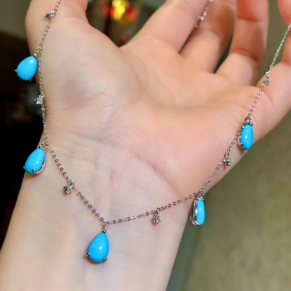 14k Gold 6.48 Ctw Natural Blue Turquoise & Diamond Necklace: Ref:231108174 // gold content:14k gold // main gemstone:blue turquoise // shape:pear // carat weight:6. 33ct // color:blue // treatment:natural // // adjacent gemstone 2 : diamond // shape:round //