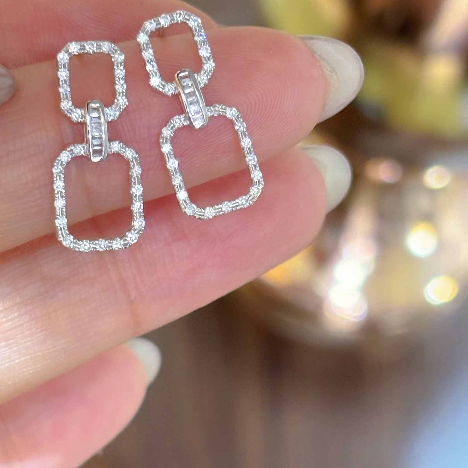 14k Gold 0.35 Ct Natural H Diamond Earrings - 4