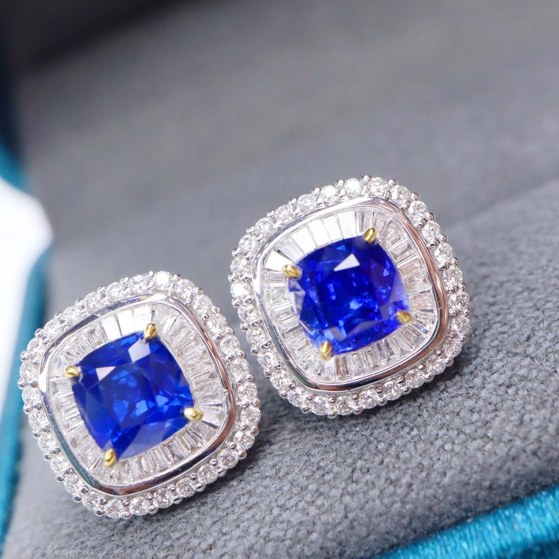 14k Gold 2.53 Ctw Natural Sapphire & Diamond Earrings - 4