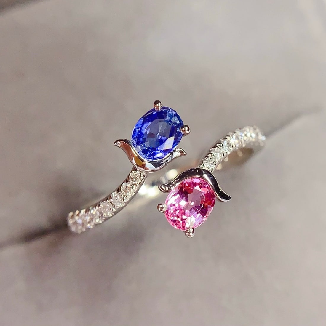 14k Gold 0.8 Ct Natural Sapphire & Diamond & Toi Et Moi Ring - 3