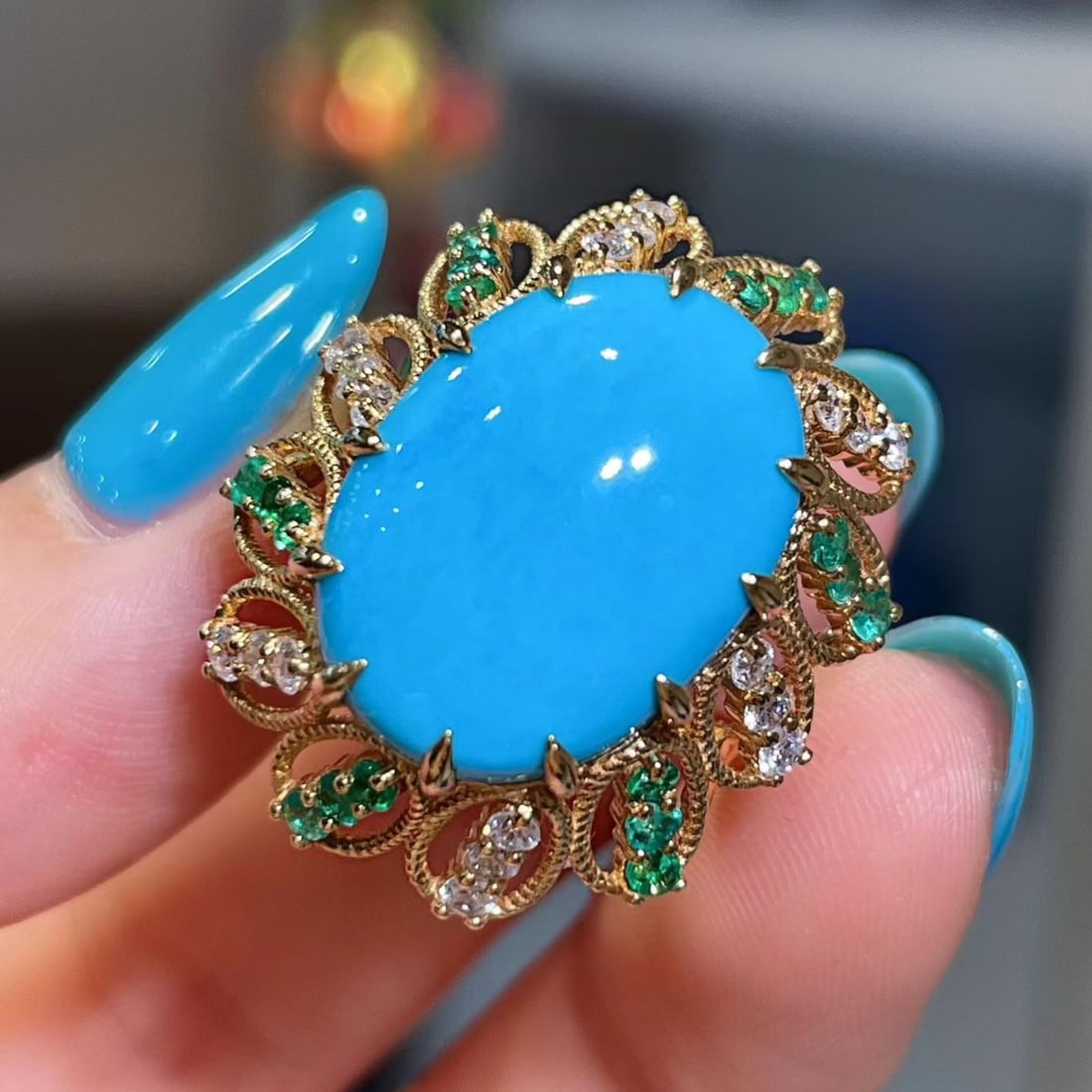14k Gold 9.33 Ctw Natural Blue Turquoise & Diamond Ring - 2