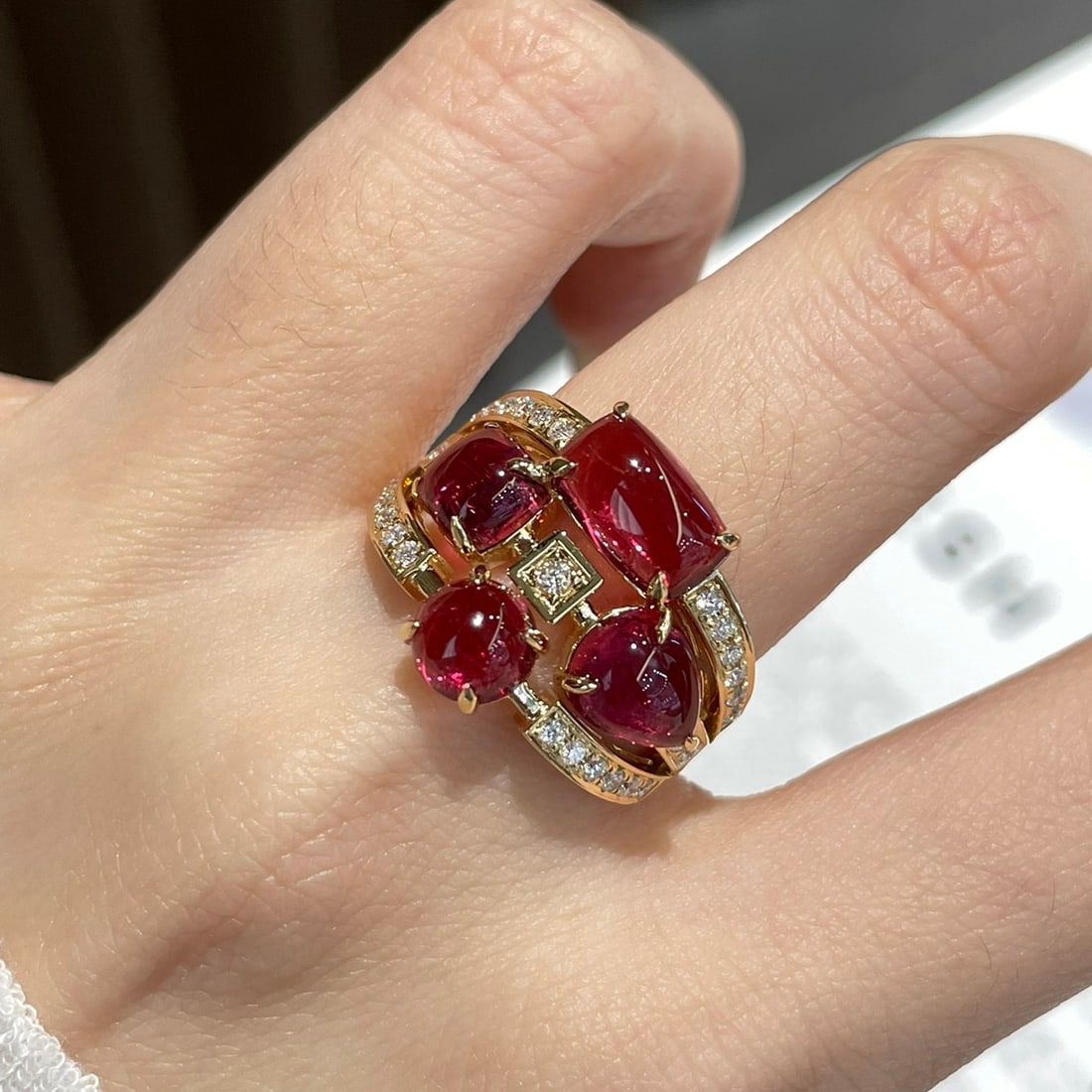 14k Gold 4 Ct Natural Tourmaline & Diamond Ring: Ref:231108224 // gold content:14k gold // ring size:7. 25us // // main gemstone:tourmaline // shape:multiple // carat weight:4ct // color:red // treatment:natural // // adjacent gemstone 2 : diamond