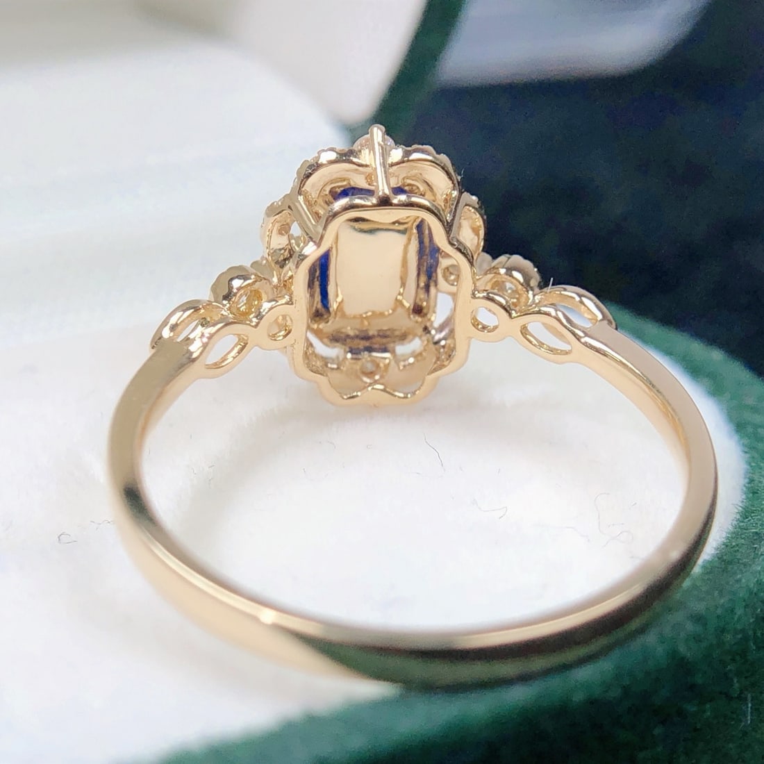 14k Gold 0.99 Ctw Natural Sapphire & Diamond Ring - 6
