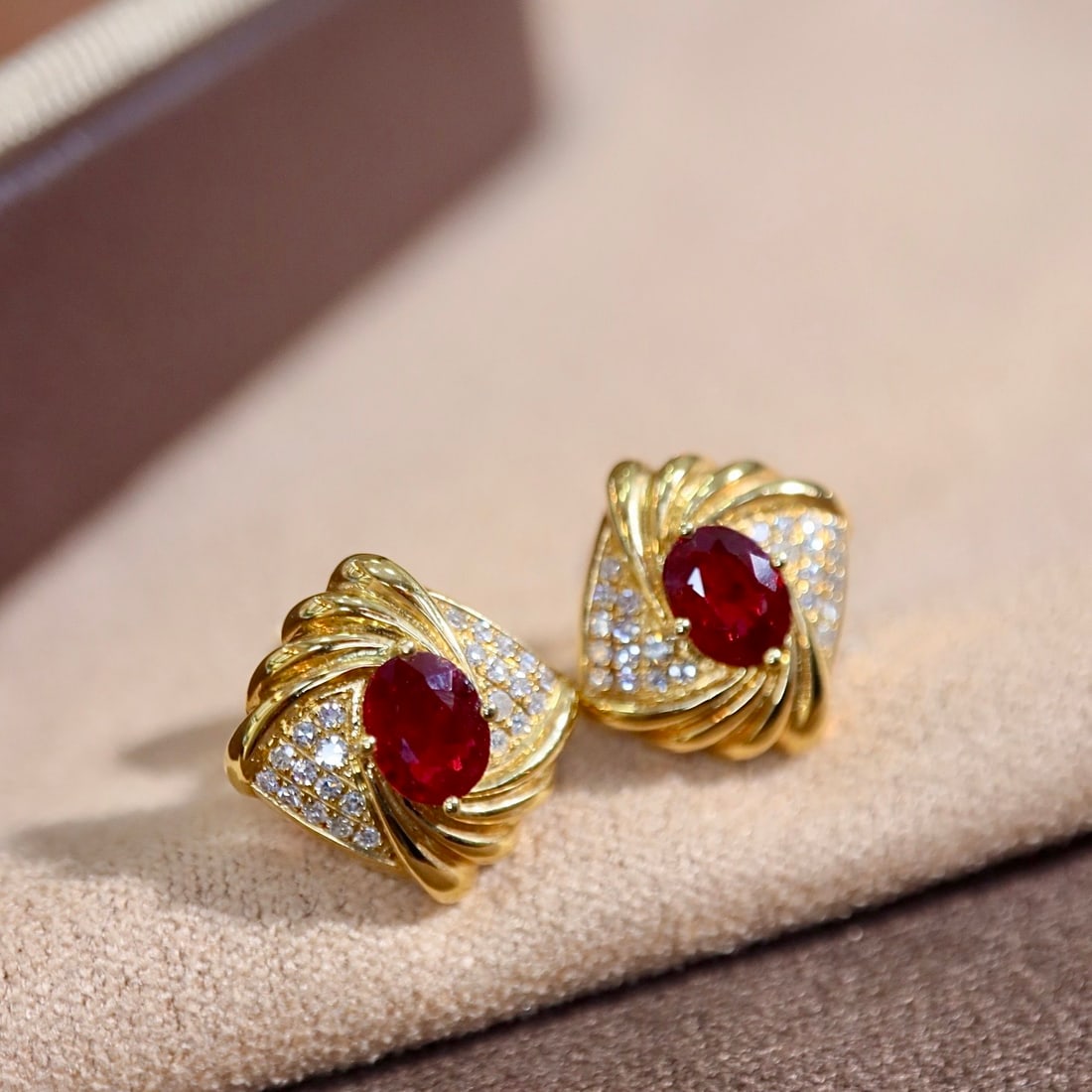 14k Gold 1.12 Ctw Natural Ruby & Diamond Earrings - 3