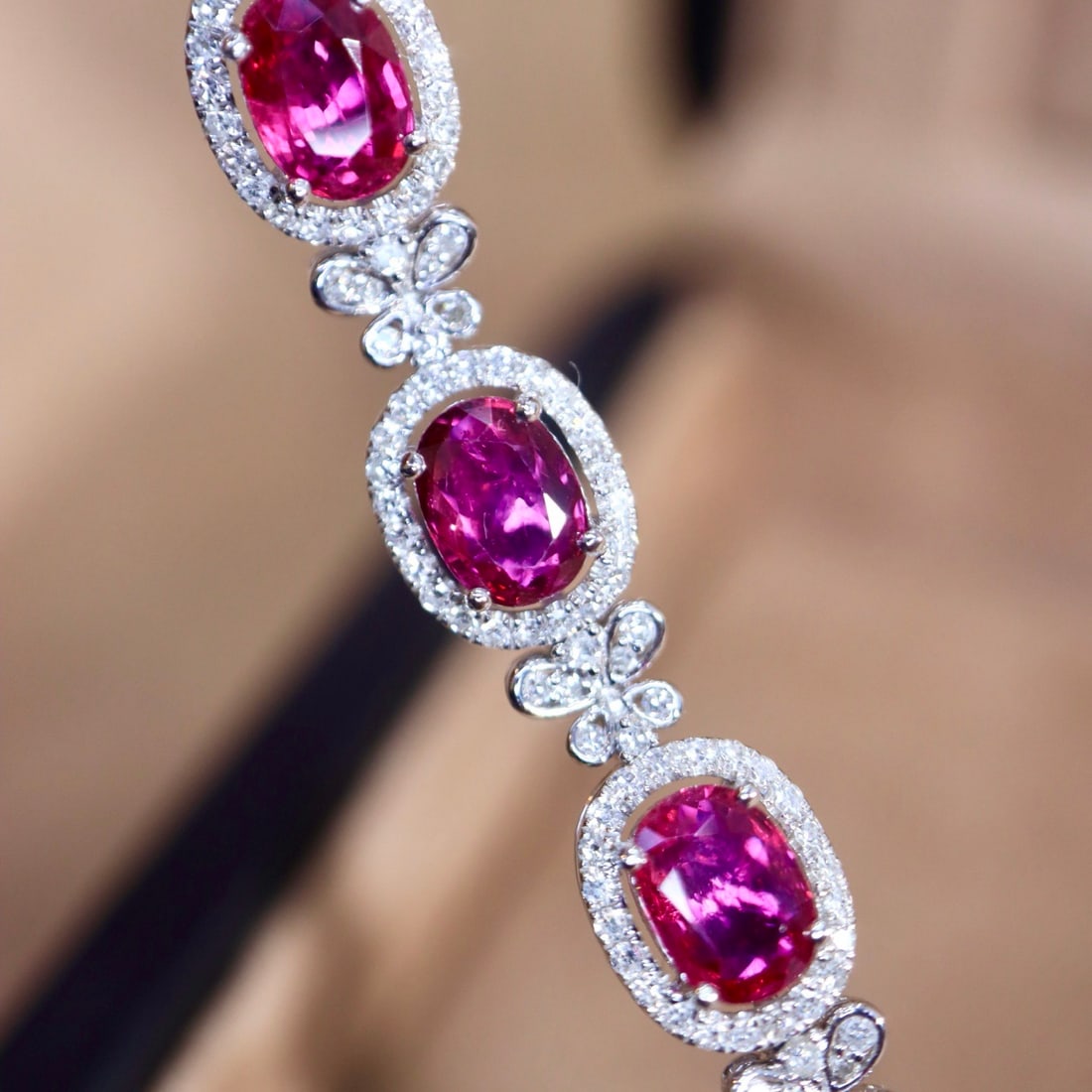 14k Gold 5.94 Ctw Natural Ruby & Diamond Bracelet - 6