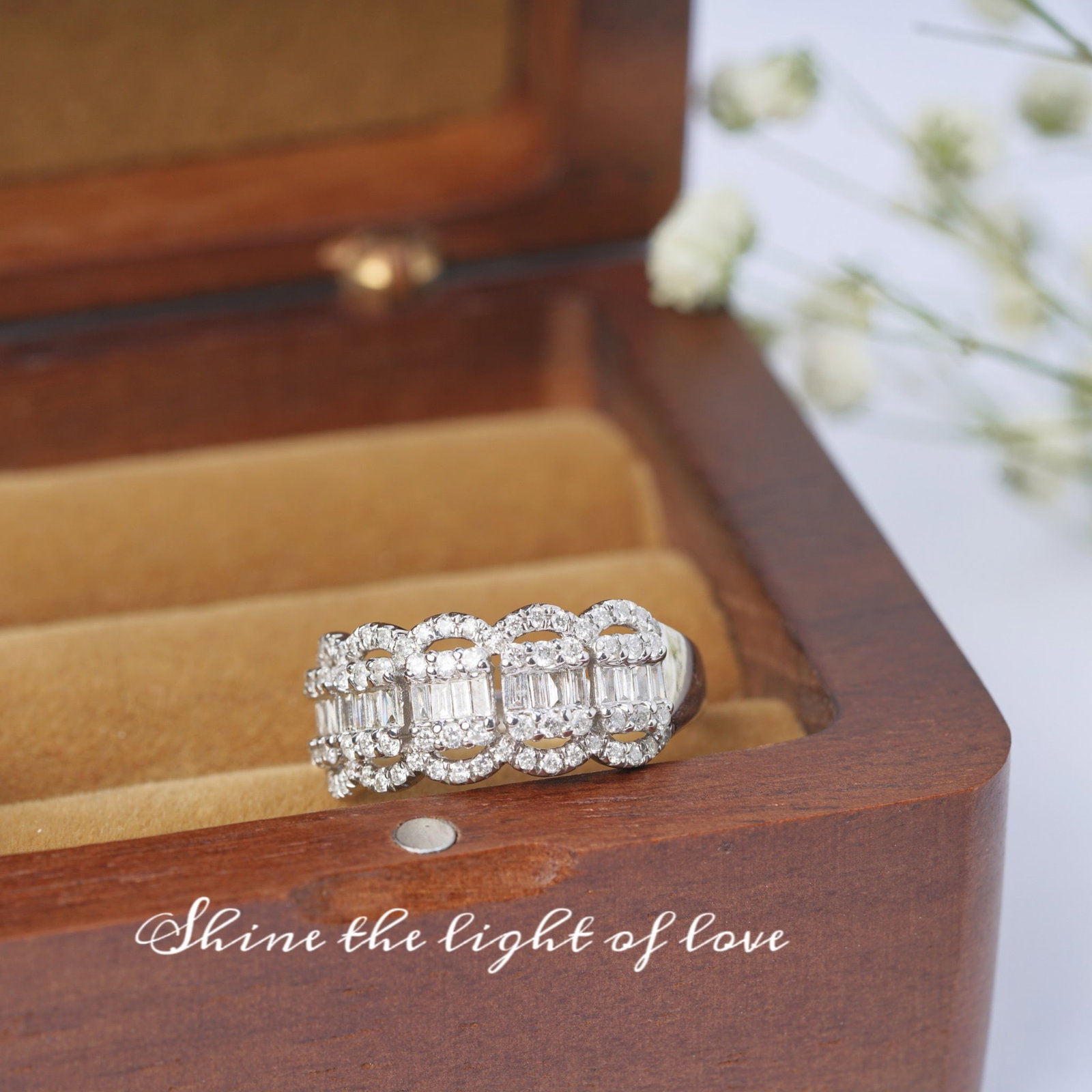 14k Gold 0.75 Ct Natural H Diamond Ring - 4